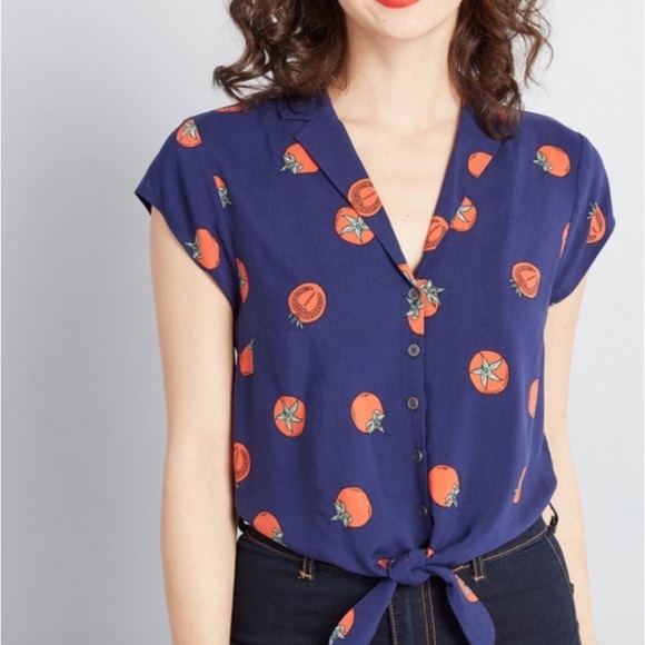 Modcloth Tops - MODCLOTH Retro Renewal Collared Tomato Blouse Larg
